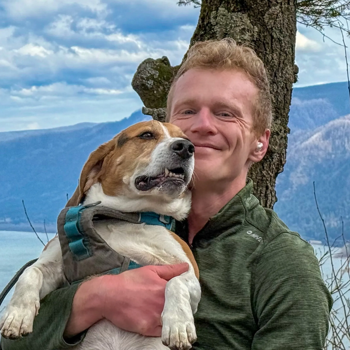 Timothy Hamn with his beagle Cloud outdoors